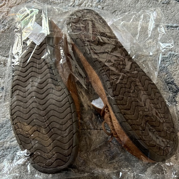 Foco New York Yankee Slippers 🆕 - Picture 4 of 4